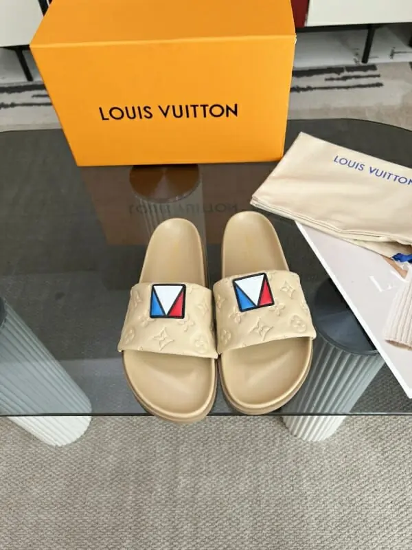 louis vuitton chaussons pour femme s_12670734